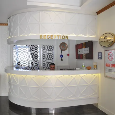 Grand Sera Hotel 3*