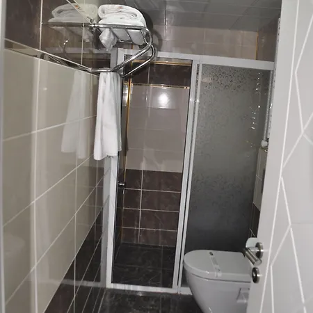 Hotel Grand Sera 3*