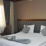 Hotel Grand Sera 3*